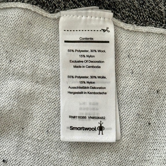 Smartwool Shadow Pine Colorblock Crew Sweater Black Gray Size Small *Flaw* - Picture 8 of 11